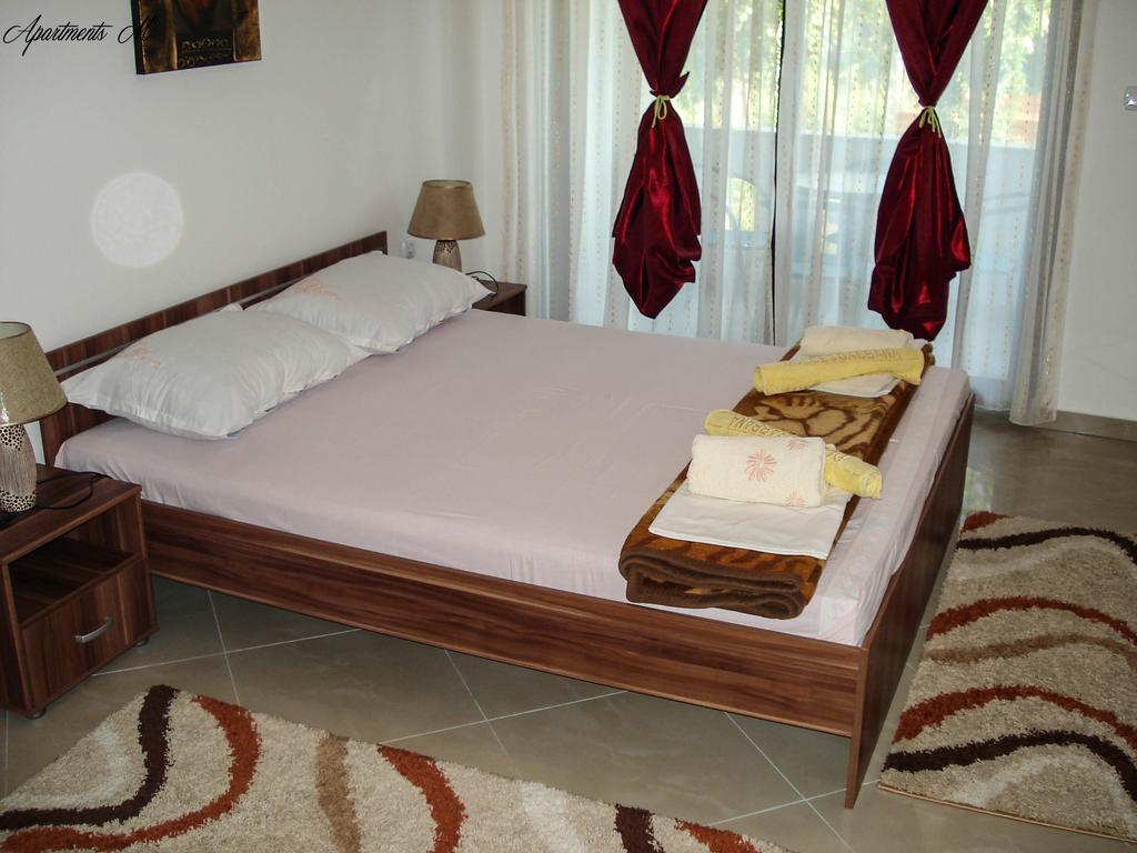 Studios M Ulcinj Habitación foto