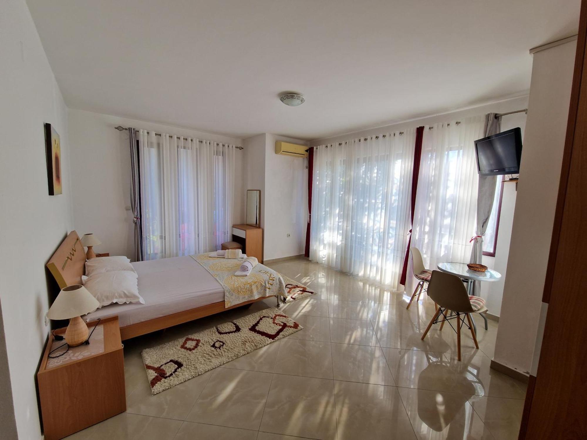 Studios M Ulcinj Habitación foto